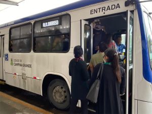 Reiniciada operação das linhas de ônibus 090A e 090B em Campina Reiniciada operação das linhas de ônibus 090A e 090B em Campina