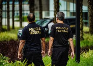Operação investiga empresas para rastrear uso de metanol em bebidas Operação investiga empresas para rastrear uso de metanol em bebidas