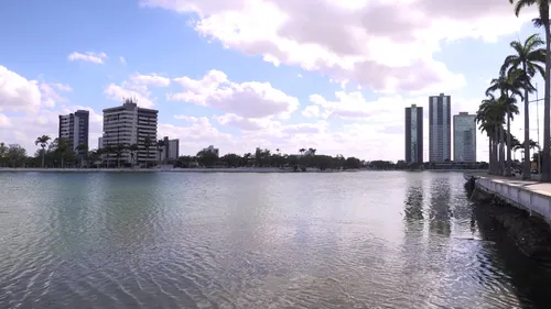 Açude Velho registra poluição e preocupa moradores, em Campina Grande