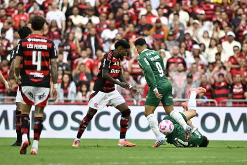 Dois paraibanos já venceram a Libertadores pelo Flamengo; relembre