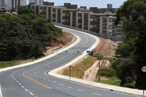Via que liga o Altiplano ao Hospital Universitário em João Pessoa tem trânsito liberado