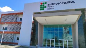 Três professores disputam o cargo de reitor do IFPB Três professores disputam o cargo de reitor do IFPB