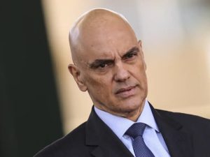 Ministro Alexandre de Moraes anuncia pronunciamento e depois desiste Ministro Alexandre de Moraes anuncia pronunciamento e depois desiste