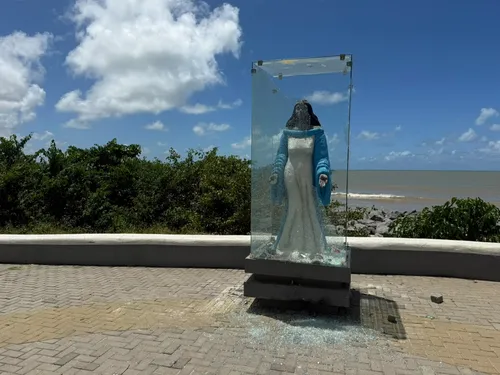 Ministério Público apura vandalismo na estátua de Iemanjá, em João Pessoa