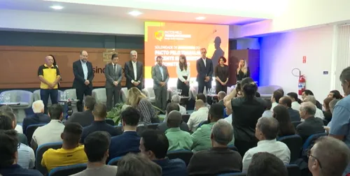 Ministro do Trabalho e Emprego e Sinduscon-JP assinam cooperação para o setor da construção civil