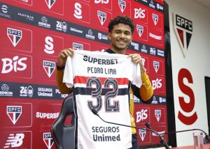 Reforço do São Paulo, Pedro Lima revela recusa do clube e impacto na carreira: “Não estaria aqui” Reforço do São Paulo, Pedro Lima revela recusa do clube e impacto na carreira: “Não estaria aqui”