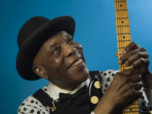 Uma imperatriz e quatro imperadores do blues