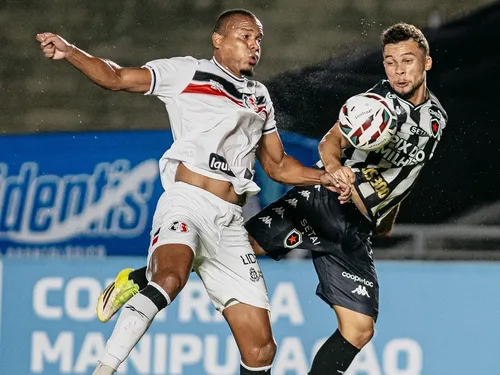 Com gol no fim, Botafogo-PB vence o Santa Cruz no Almeidão e tira rival da final da Série C