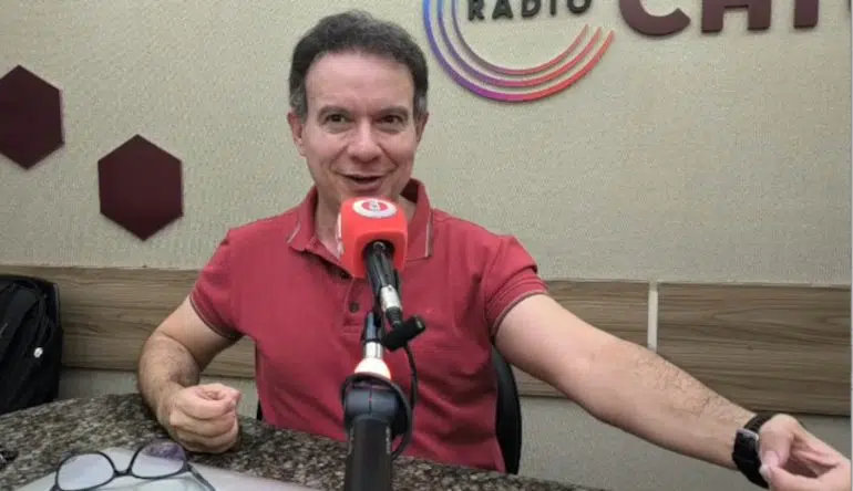 Consultório JM: Médico alerta para riscos da desinformação sobre vacinas dr antonio henrique