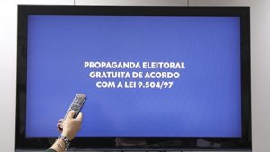 Presidente do TSE suspende propaganda do PT contra Flávio sobre caso Master Presidente do TSE suspende propaganda do PT contra Flávio sobre caso Master