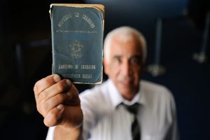 por que 1 em cada 4 idosos precisa continuar trabalhando no Brasil por que 1 em cada 4 idosos precisa continuar trabalhando no Brasil